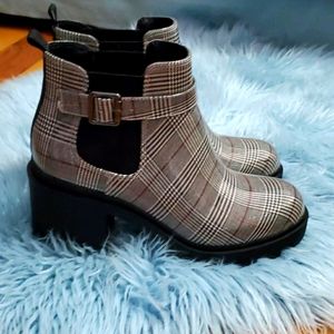 Mix no. 6 Plaid Chelsea boots